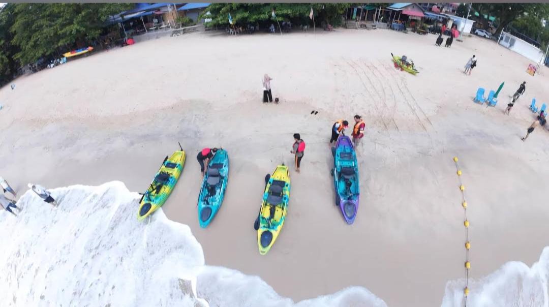 Photo of Others in Batu Ferringhi