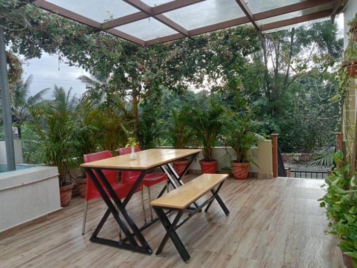 Photo of Patio Balcony in Adimaly