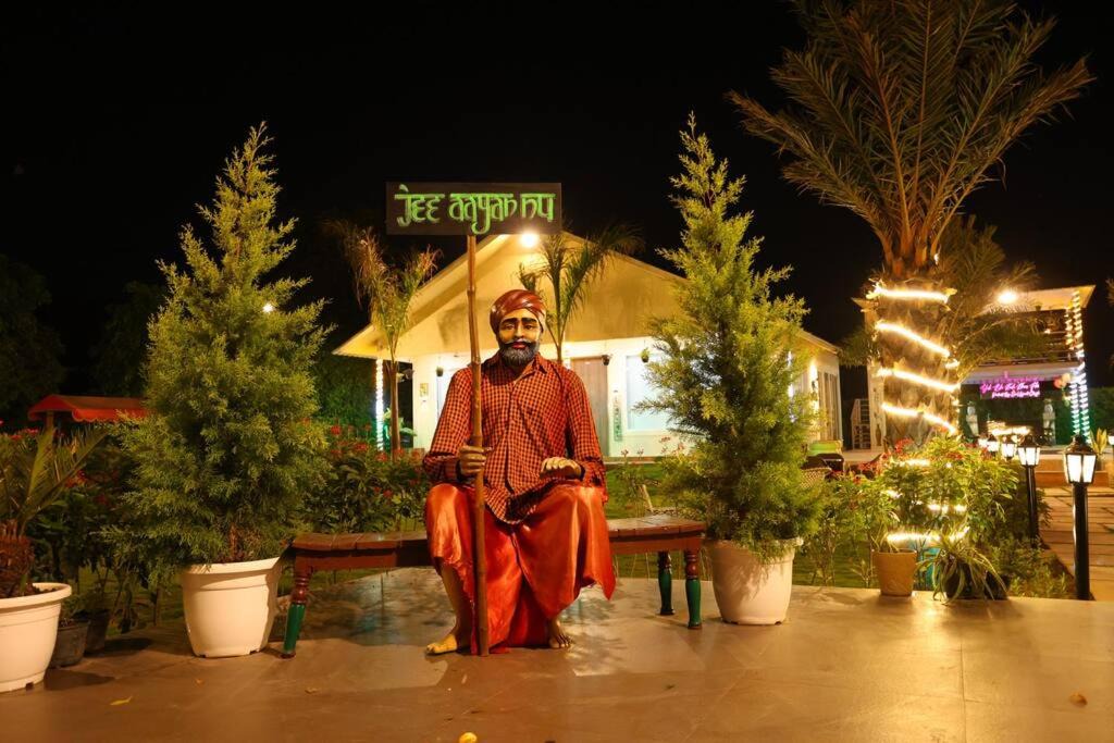 Photo of Others in Noida