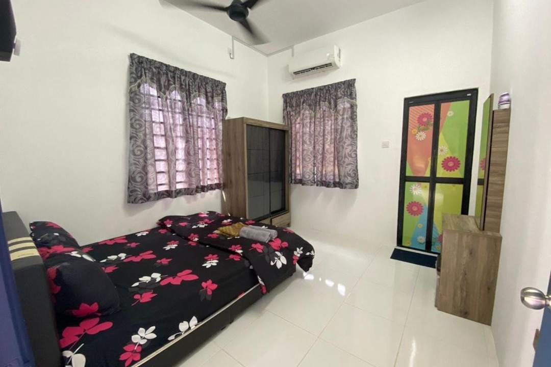 Photo of Bedroom in Kampung Ru Lima
