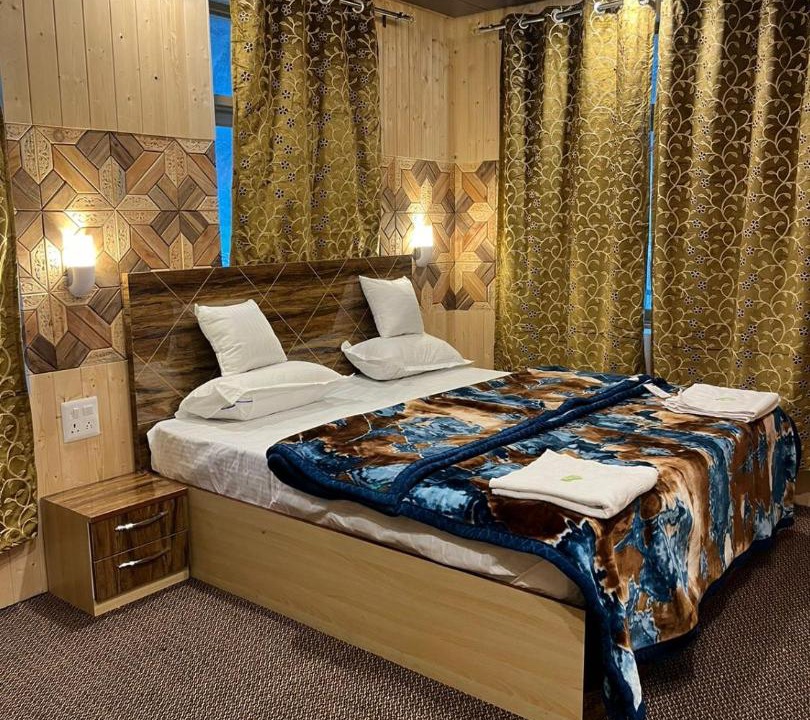 Photo of Bedroom in Aru Valley