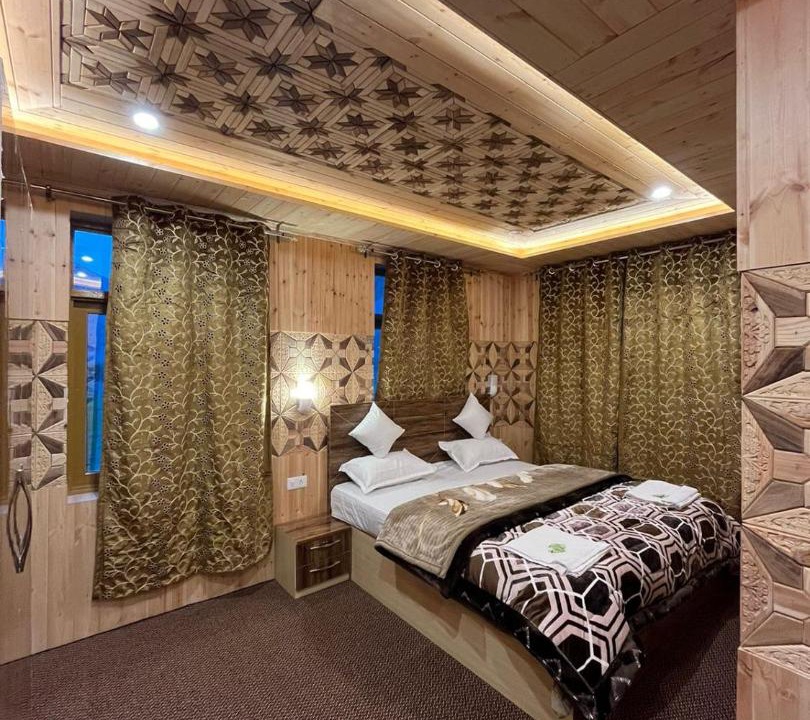 Photo of Bedroom in Aru Valley
