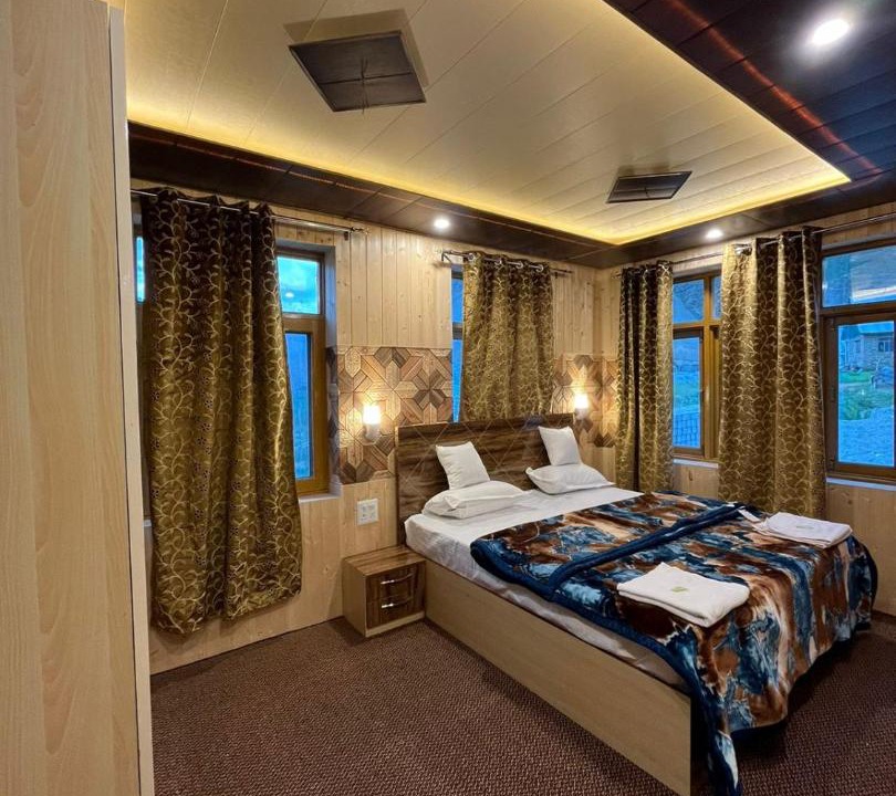 Photo of Bedroom in Aru Valley