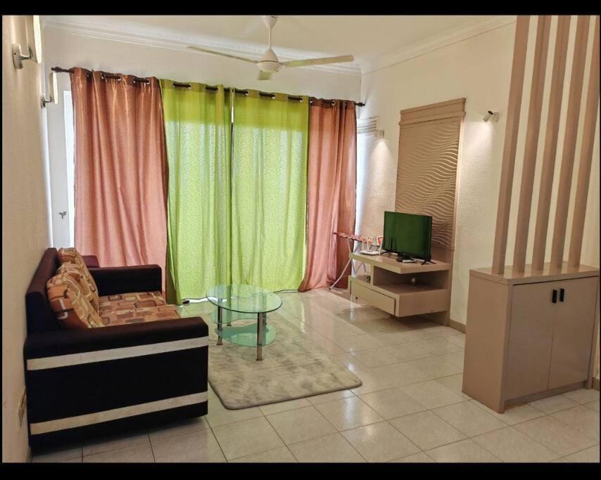 Photo of Livingroom in Batu Ferringhi