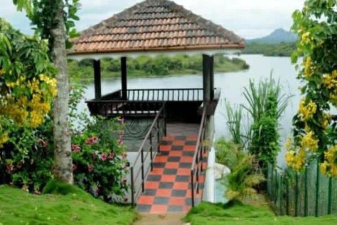 Photo of Others in Vayittiri