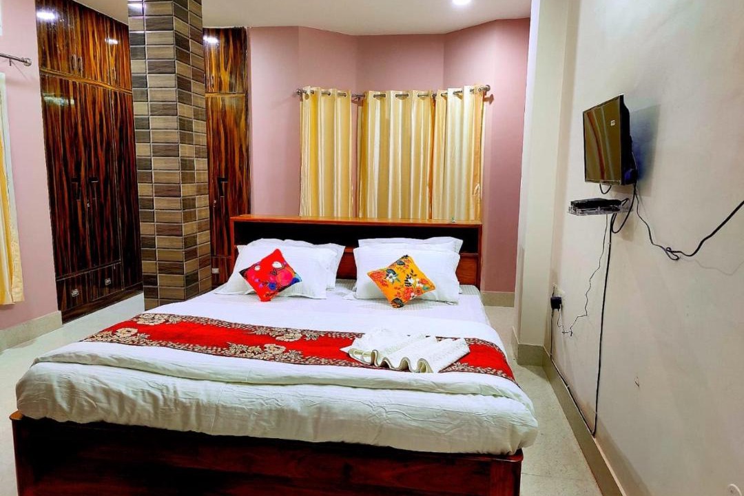 Photo of Bedroom in Sualkuchi