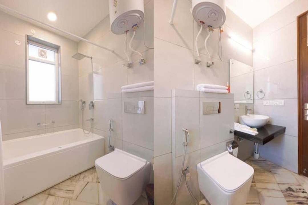 Photo of Bathroom in Sushant Lok