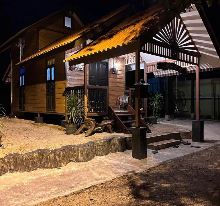 Photo of Buildings in Jerteh