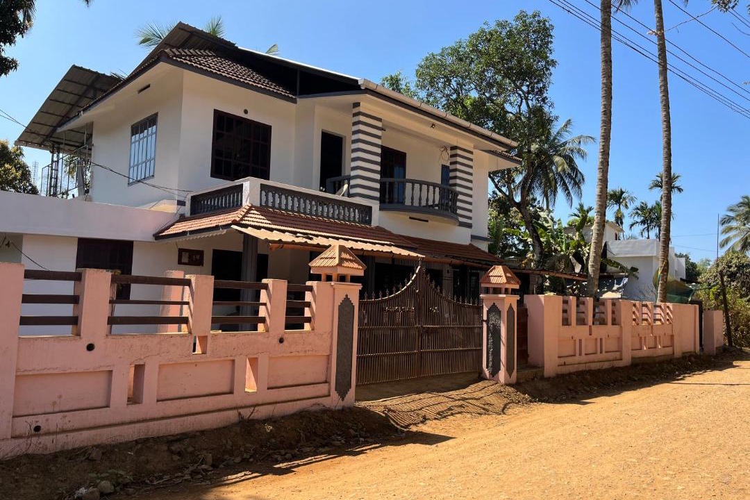 Photo of Others in Panamaram
