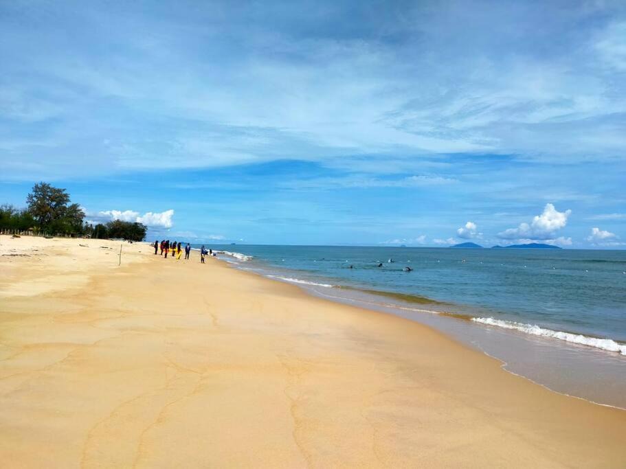 Photo of Outdoor in Pantai Penarik