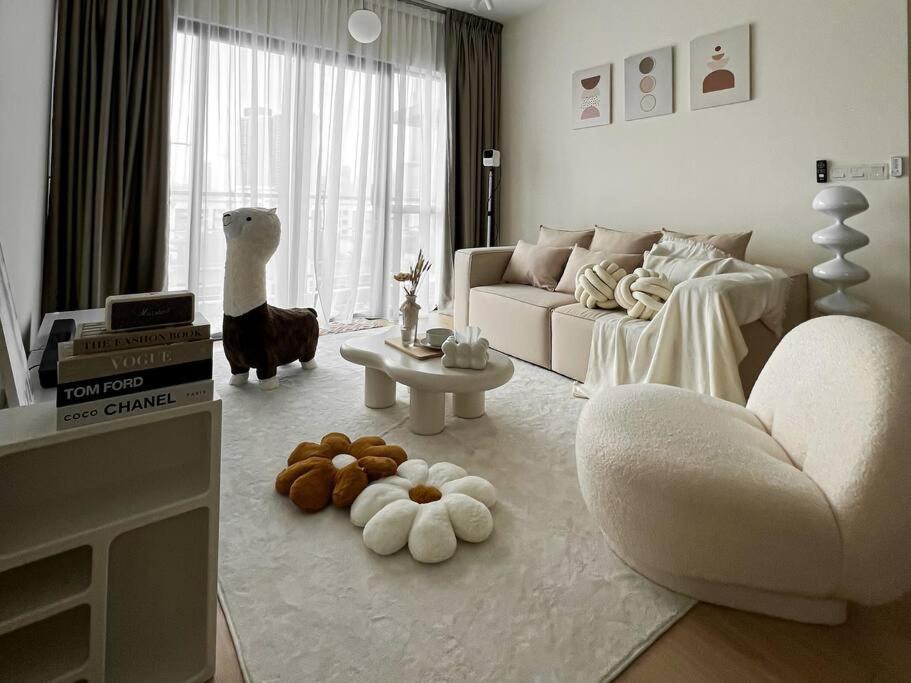 Photo of Livingroom in Maluri