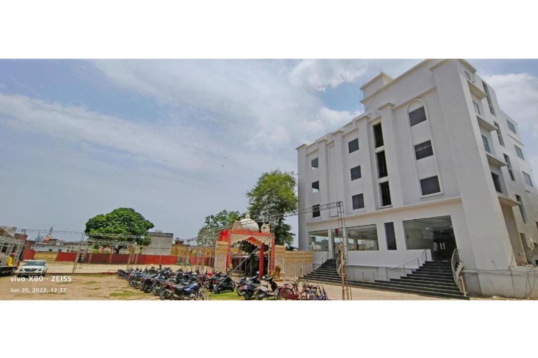 Photo of Buildings in Faizabad