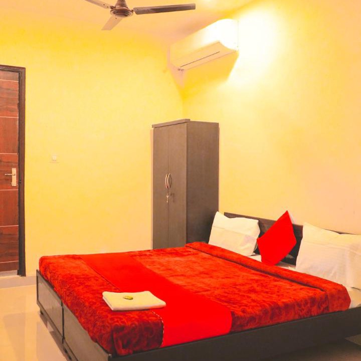 Photo of Bedroom in East of Kailash