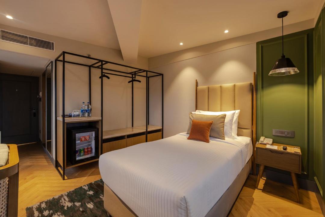 Photo of Bedroom in Srinagar