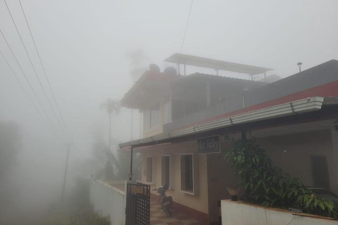 Photo of Buildings in Meppadi