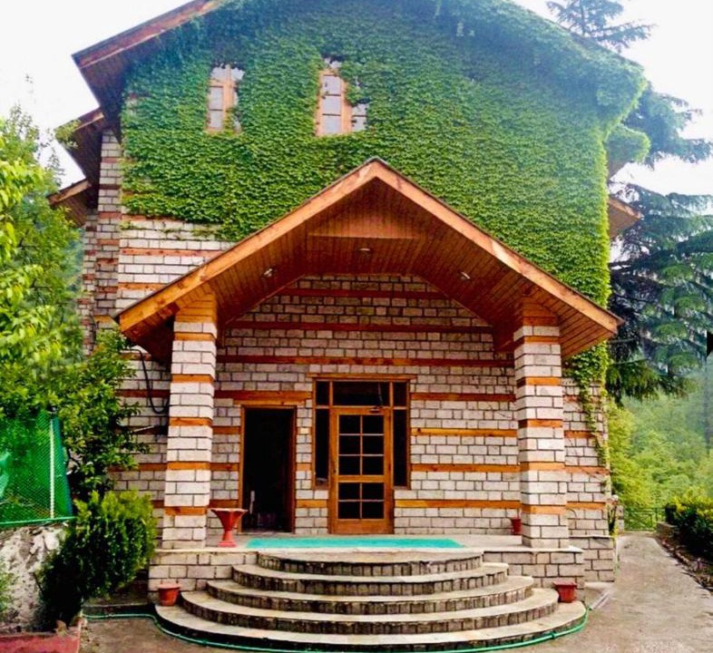 Photo of Buildings in Manali