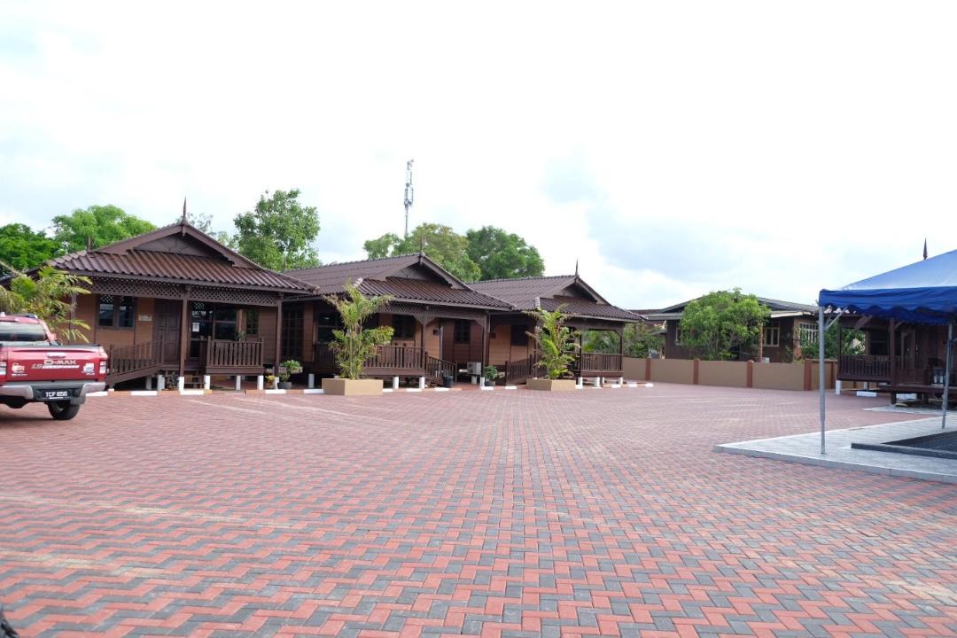 Photo of Buildings in Kampung Ulu Takir