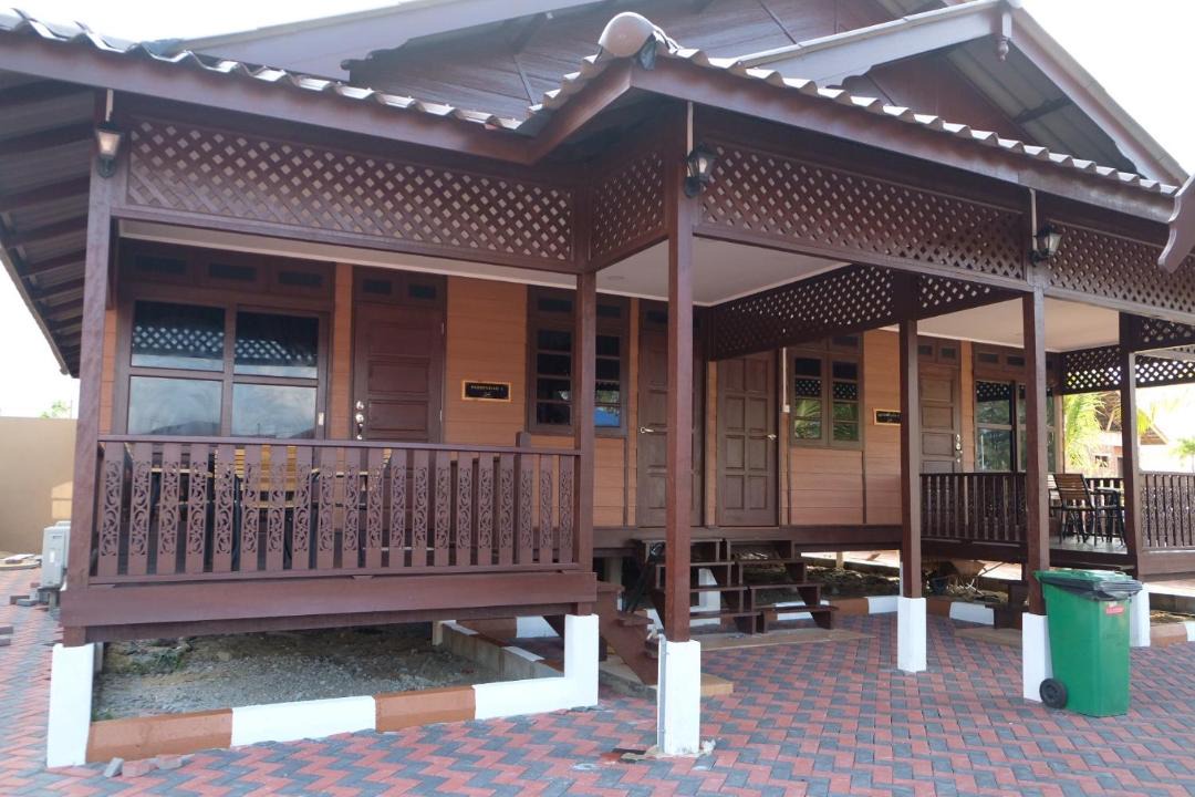 Photo of Buildings in Kampung Ulu Takir