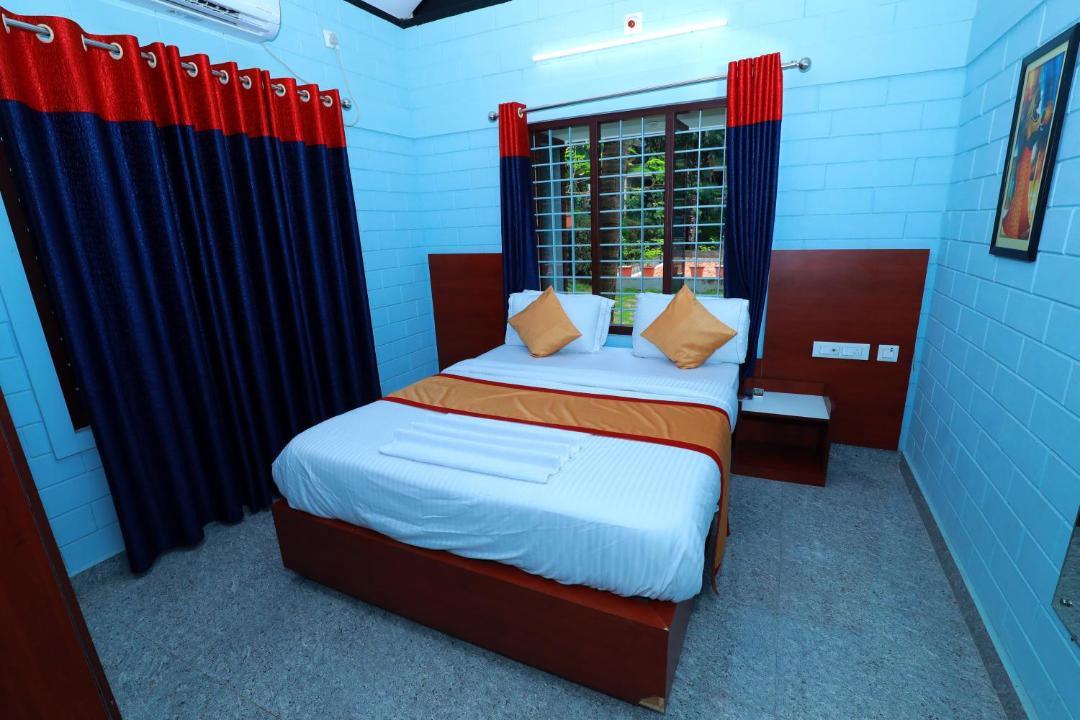 Photo of Bedroom in Perintalmanna
