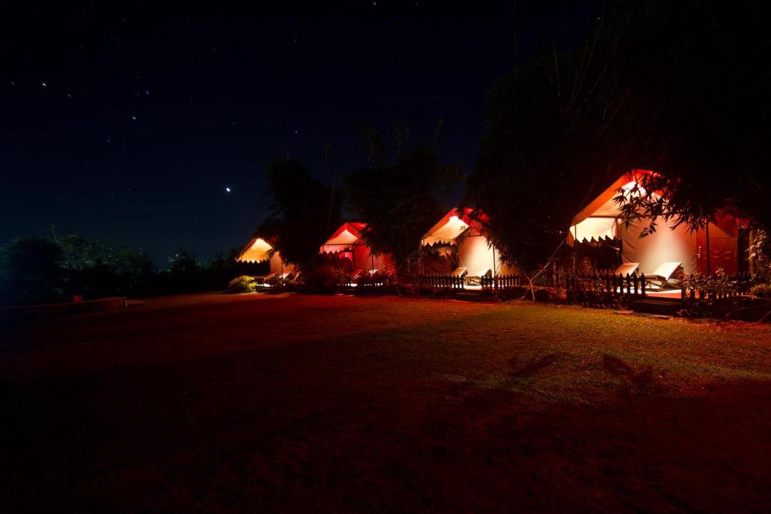 Photo of Others in Lansdowne