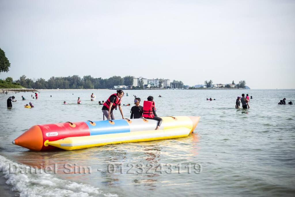 Photo of Human In Picture in Si Rusa