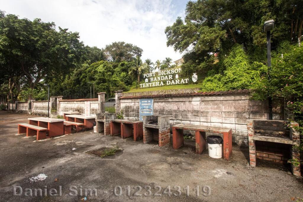 Photo of Buildings in Si Rusa