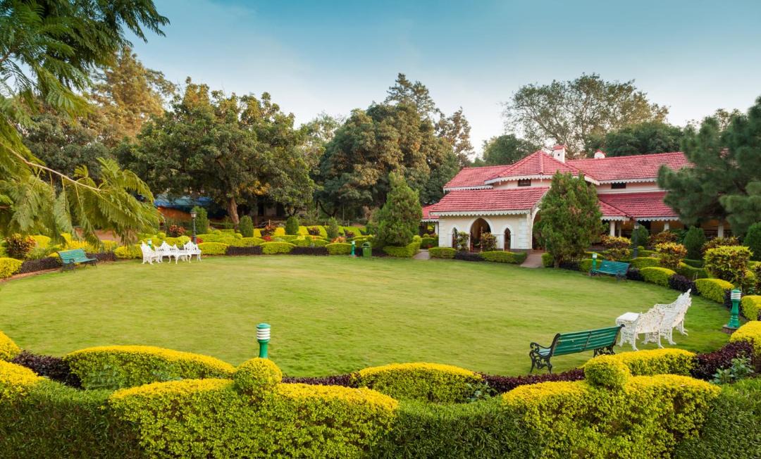 Photo of Others in Pachmarhi