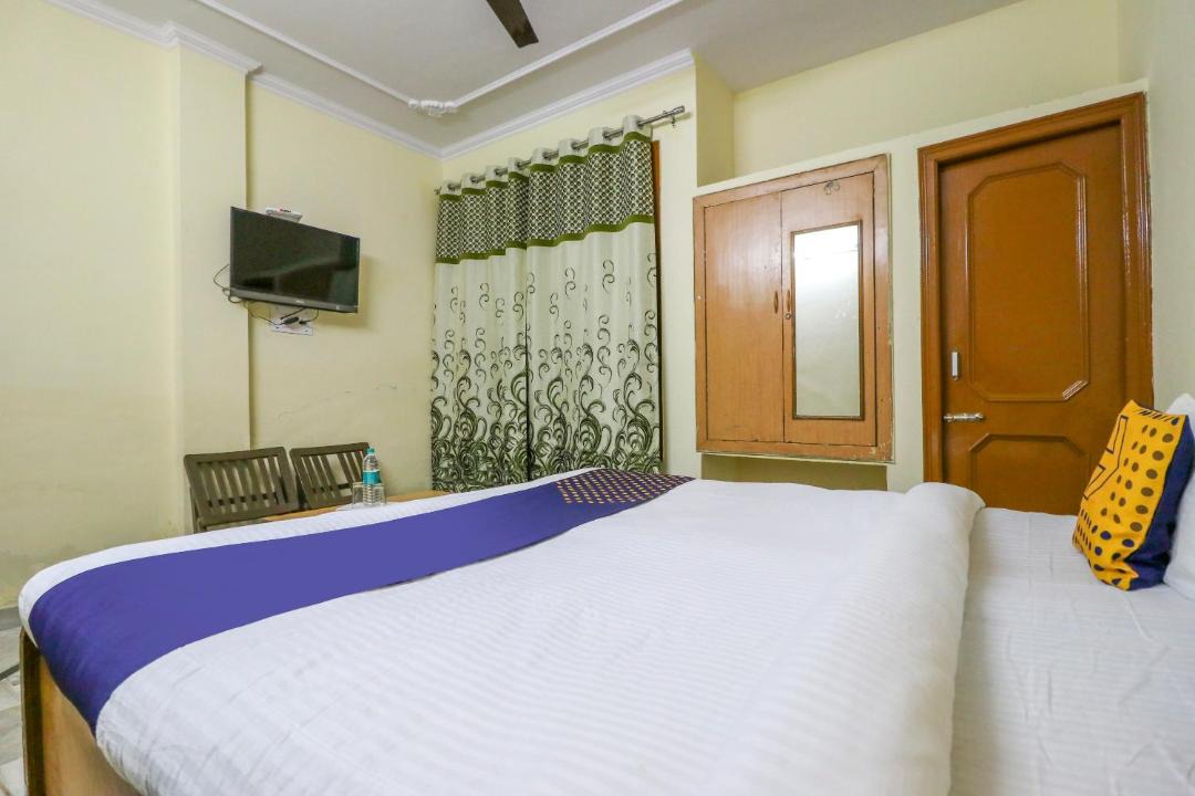 Photo of Bedroom in Sector 45