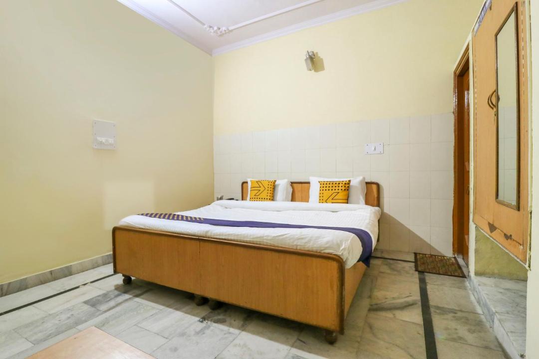 Photo of Bedroom in Sector 45