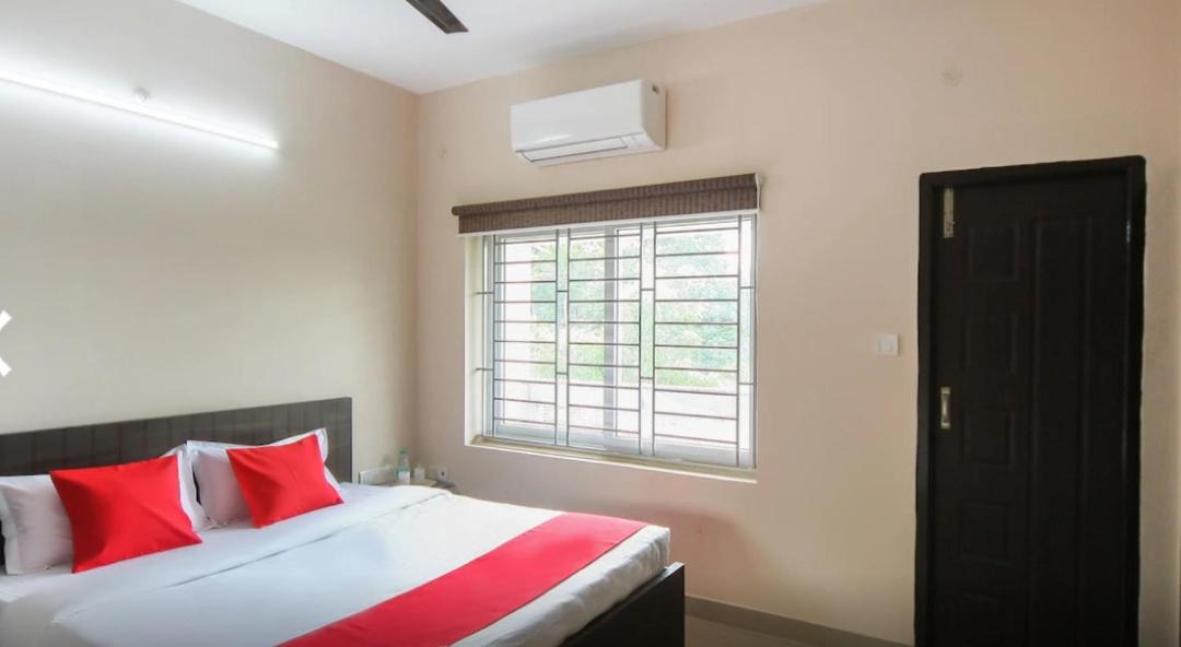 Photo of Bedroom in Semencheri
