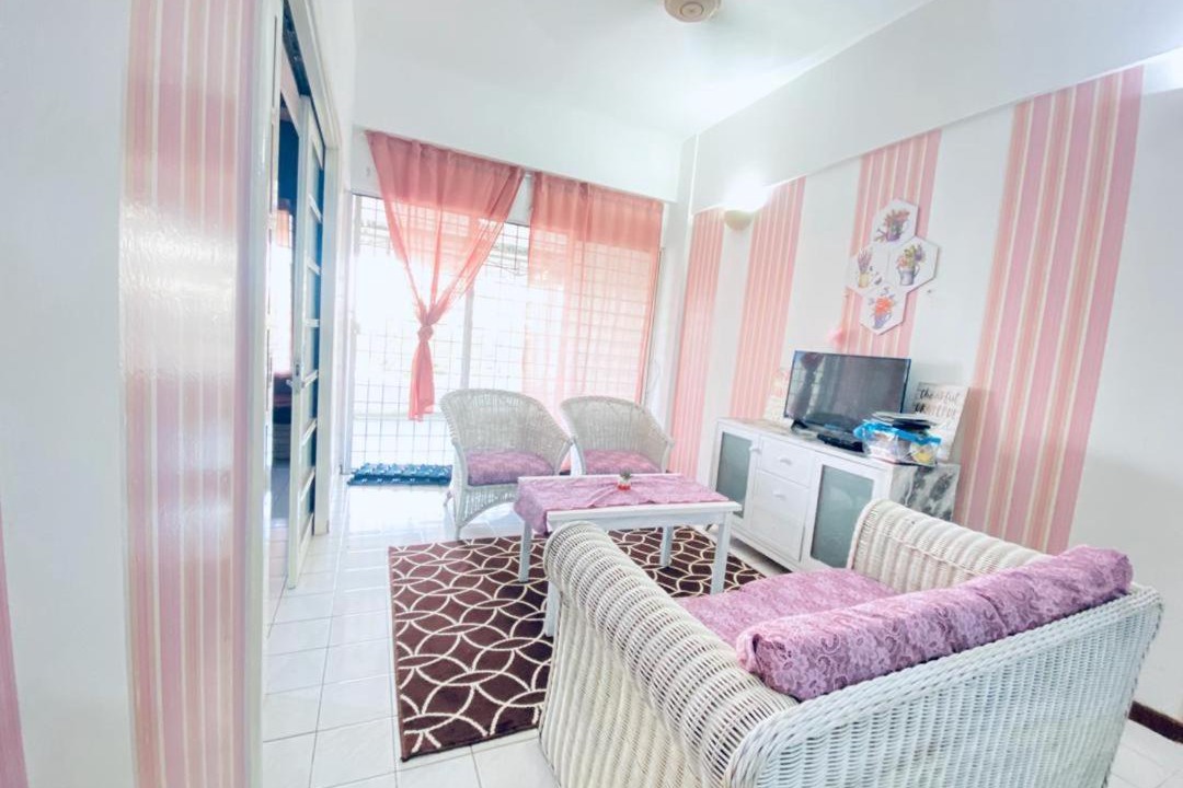 Photo of Livingroom in Taman Haji Zainal