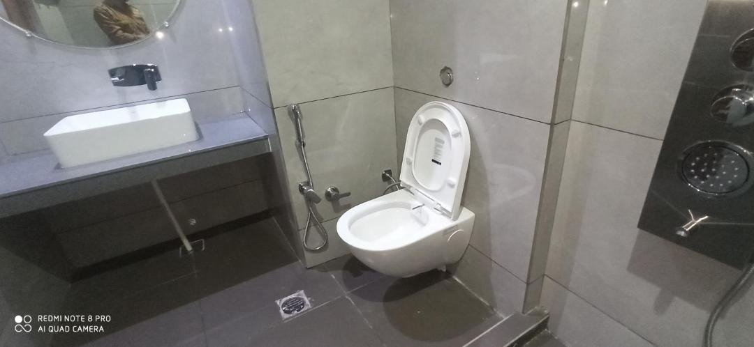 Photo of Bathroom in Ranjit Avenue