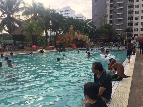 Photo of Human In Picture in Taman Tanjung