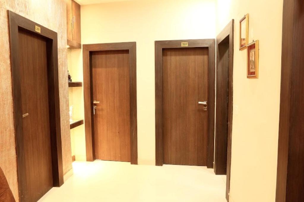 Photo of Bedroom in Ballygunge