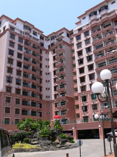 Photo of Buildings in Downtown Kota Kinabalu