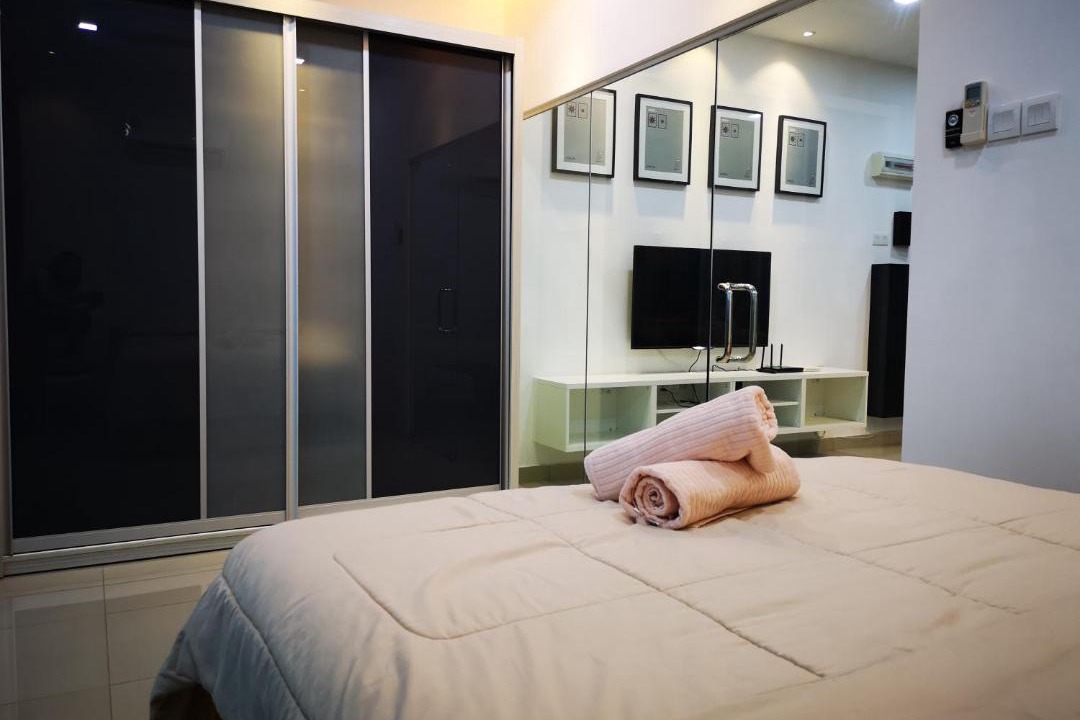Photo of Bedroom in Taman Mount Austin