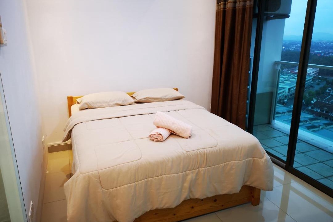 Photo of Bedroom in Taman Mount Austin