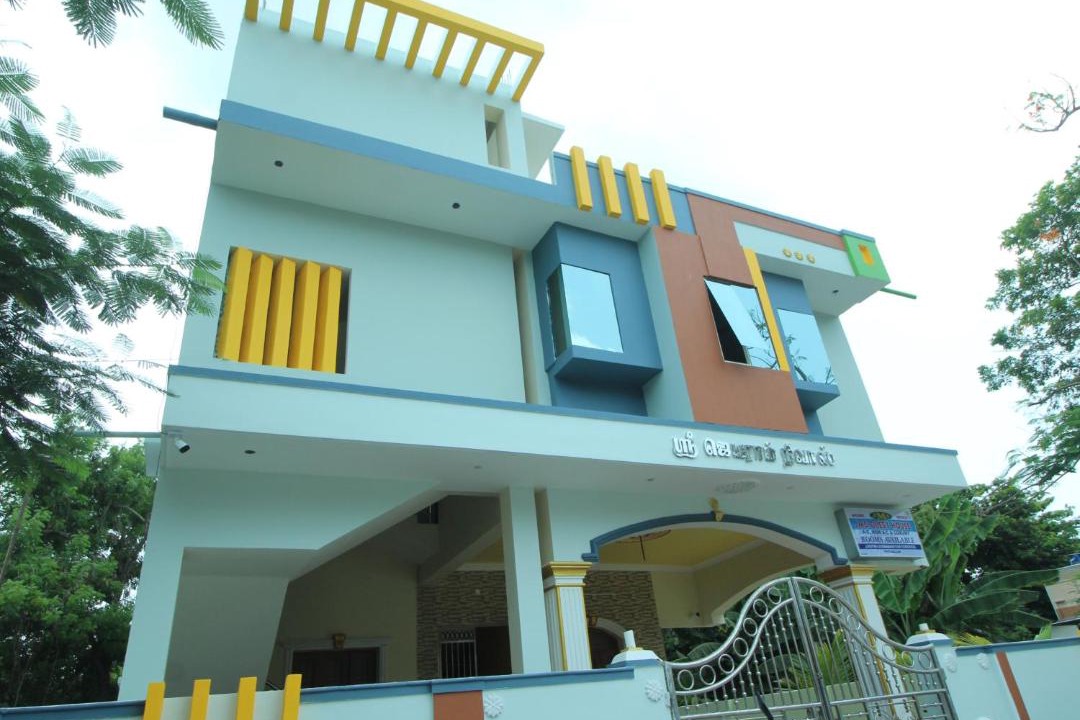 Photo of Buildings in Thirunallar