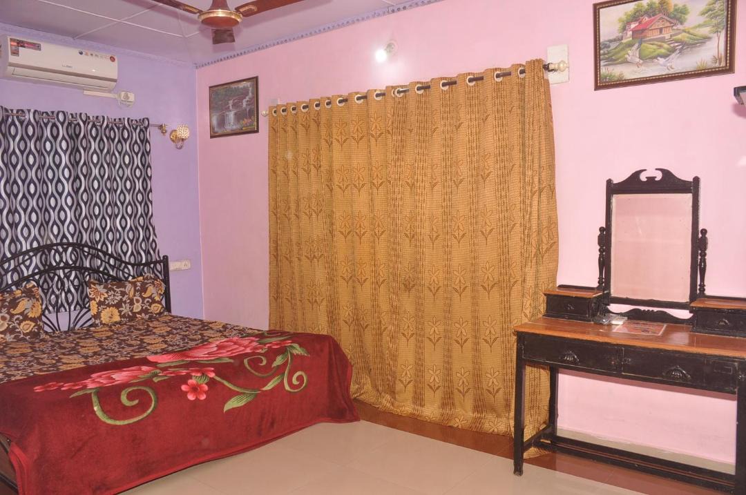 Photo of Bedroom in Matheran