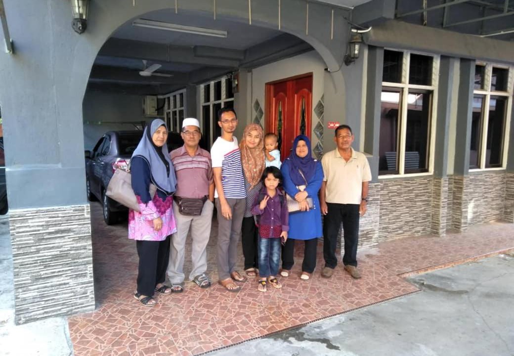 Photo of Human In Picture in Wakaf Che Yeh