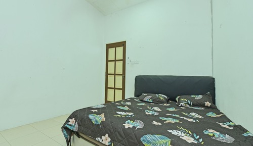 Room, Private Bathroom