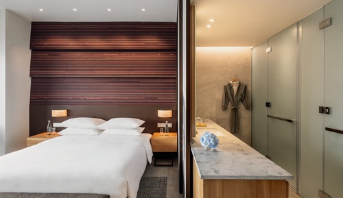 King Room (Low Floor)