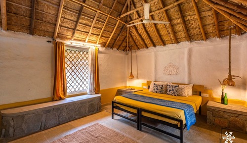 Deluxe Mud Cottage (Non AC)