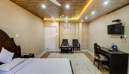Premium Room