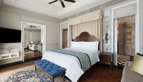 Raffles Oasis Suite
