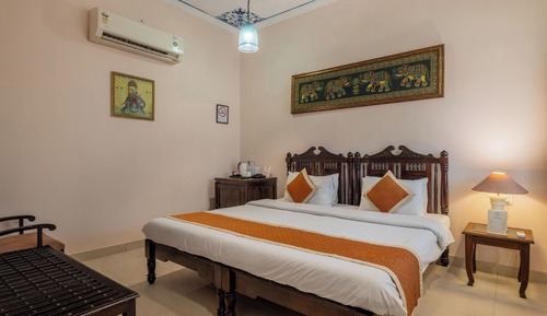 Deluxe Double or Twin Room, 1 Bedroom, Balcony, Courtyard Area