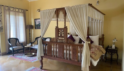 Superior Room (Hideaway)