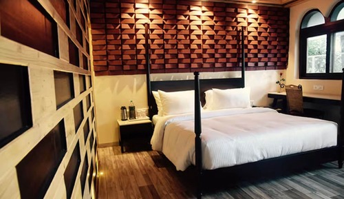 Premium Rooms with Kitchenette