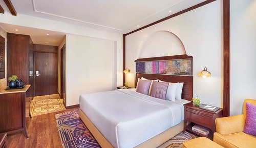 Premium Room, 1 King Bed