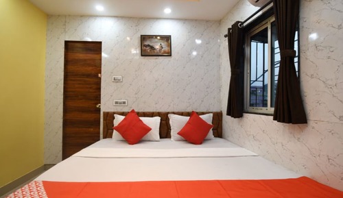 Deluxe Double Room, City View